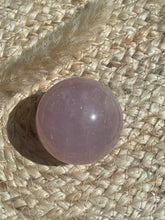 Load image into Gallery viewer, Rose Quartz Sphere