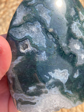 Load image into Gallery viewer, Moss Agate Flame Carving