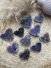 Load image into Gallery viewer, Amethyst Heart Cluster Carving