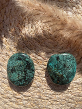 Load image into Gallery viewer, African Turquoise Palm Stone