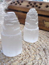 Load image into Gallery viewer, Satin Spa / Selenite Tower