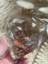 Load image into Gallery viewer, Smokey Quartz Free Form