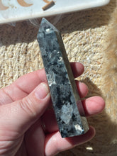 Load image into Gallery viewer, Larvakite Tower