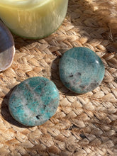 Load image into Gallery viewer, Amazonite Smoothie Palm Stone