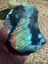Load image into Gallery viewer, Labradorite Moon Carving on Stand
