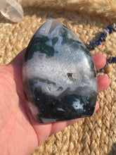 Load image into Gallery viewer, Moss Agate Flame Carving