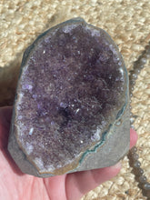 Load image into Gallery viewer, Amethyst Druzy Cluster