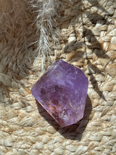 Load image into Gallery viewer, Amethyst Free Form