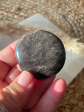 Load image into Gallery viewer, Silver Sheen Obsidian Smoothie Palm