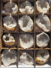 Load image into Gallery viewer, Clear Quartz Geode