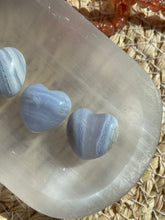 Load image into Gallery viewer, Blue Lace Agate Mini Heart Carving