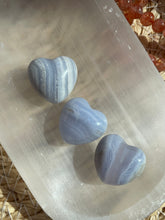 Load image into Gallery viewer, Blue Lace Agate Mini Heart Carving