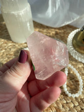 Load image into Gallery viewer, Rose Quartz Free Form