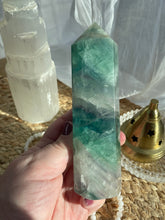 Load image into Gallery viewer, Fluorite Tower