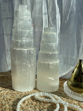 Load image into Gallery viewer, Large Selenite Satin Spa Tower