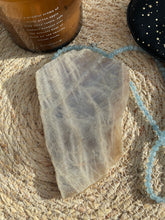Load image into Gallery viewer, Moonstone Raw Slab