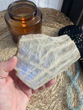 Load image into Gallery viewer, Moonstone Raw Slab