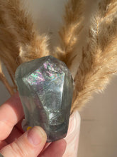 Load image into Gallery viewer, Fluorite Free Form