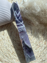 Load image into Gallery viewer, Dream Chevron Amethyst Tower 34