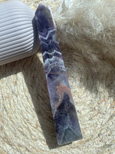 Load image into Gallery viewer, Dream Chevron Amethyst Tower 34