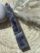 Load image into Gallery viewer, Dream Chevron Amethyst Tower 37