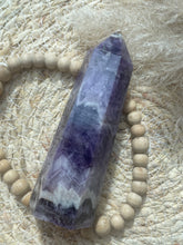 Load image into Gallery viewer, Dream Chevron Amethyst Tower