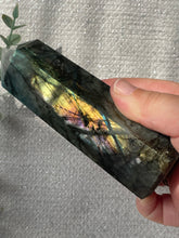 Load image into Gallery viewer, Labradorite Tower