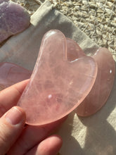 Load image into Gallery viewer, Rose Quartz Gua Sha Facial Tool