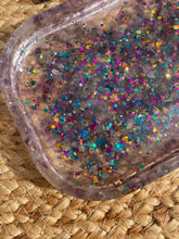 Load image into Gallery viewer, Amethyst Crystal Chip Resin Display Trinket Dish
