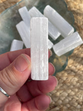 Load image into Gallery viewer, Satin Spa / Selenite Stick
