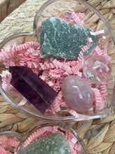 Load image into Gallery viewer, Valentine’s Day Heart Crystal Set
