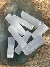 Load image into Gallery viewer, Satin Spa / Selenite Stick

