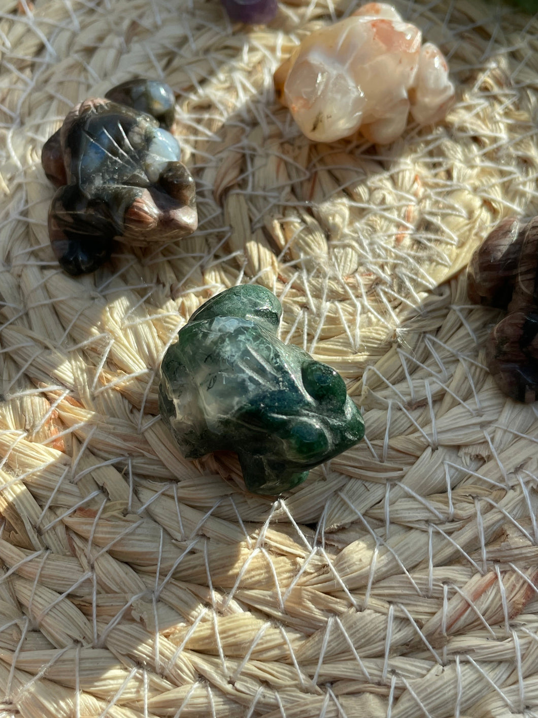 Moss Agate Frog Carving