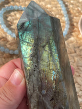 Load image into Gallery viewer, Labradorite Tower
