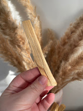 Load image into Gallery viewer, Palo Santo Stick
