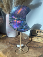 Load image into Gallery viewer, Labradorite Moon Carving on Stand
