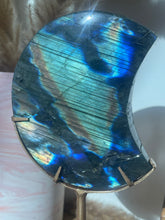 Load image into Gallery viewer, Labradorite Moon Carving on Stand
