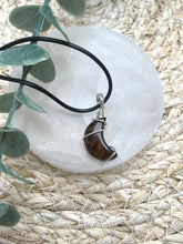 Load image into Gallery viewer, Tigers Eye Moon Silver Plated Necklace
