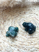 Load image into Gallery viewer, Moss Agate Frog Carving
