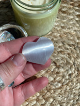 Load image into Gallery viewer, Satin Spa / Selenite Heart Carving
