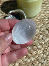 Load image into Gallery viewer, Satin Spa / Selenite Palm Stone
