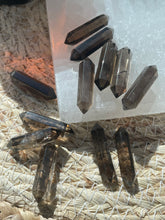 Load image into Gallery viewer, Smokey Quartz Mini DT Carving
