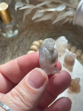 Load image into Gallery viewer, Flower Agate Mini Penguin Carving
