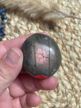 Load image into Gallery viewer, Labradorite Palm Stone
