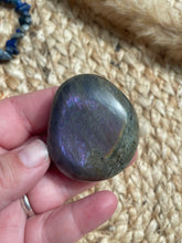 Load image into Gallery viewer, Labradorite Palm Stone

