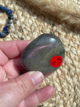 Load image into Gallery viewer, Labradorite Palm Stone
