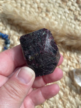Load image into Gallery viewer, Garnet Free Form
