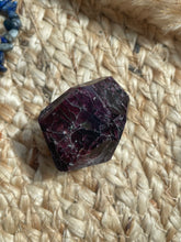 Load image into Gallery viewer, Garnet Free Form
