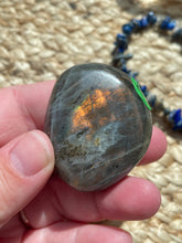 Load image into Gallery viewer, Labradorite Palm Stone
