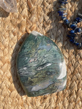 Load image into Gallery viewer, Moss Agate Flame Carving
